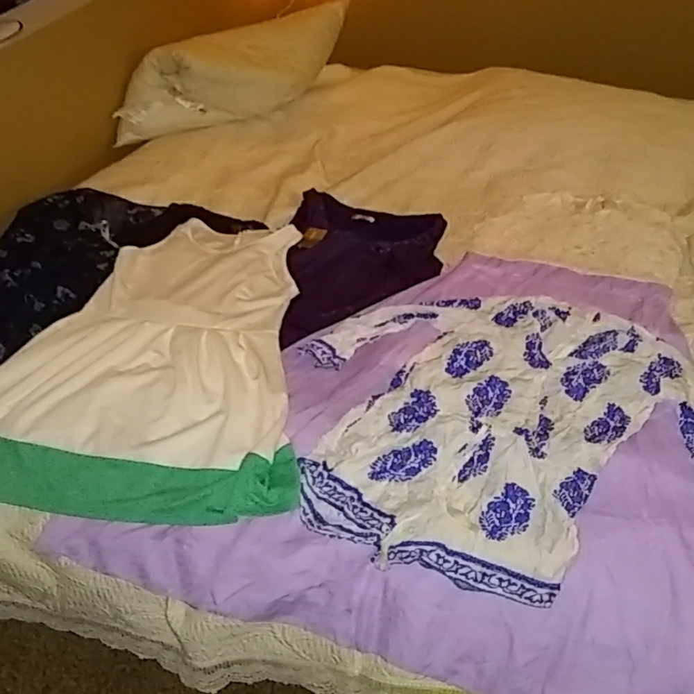5 size Medium dresses